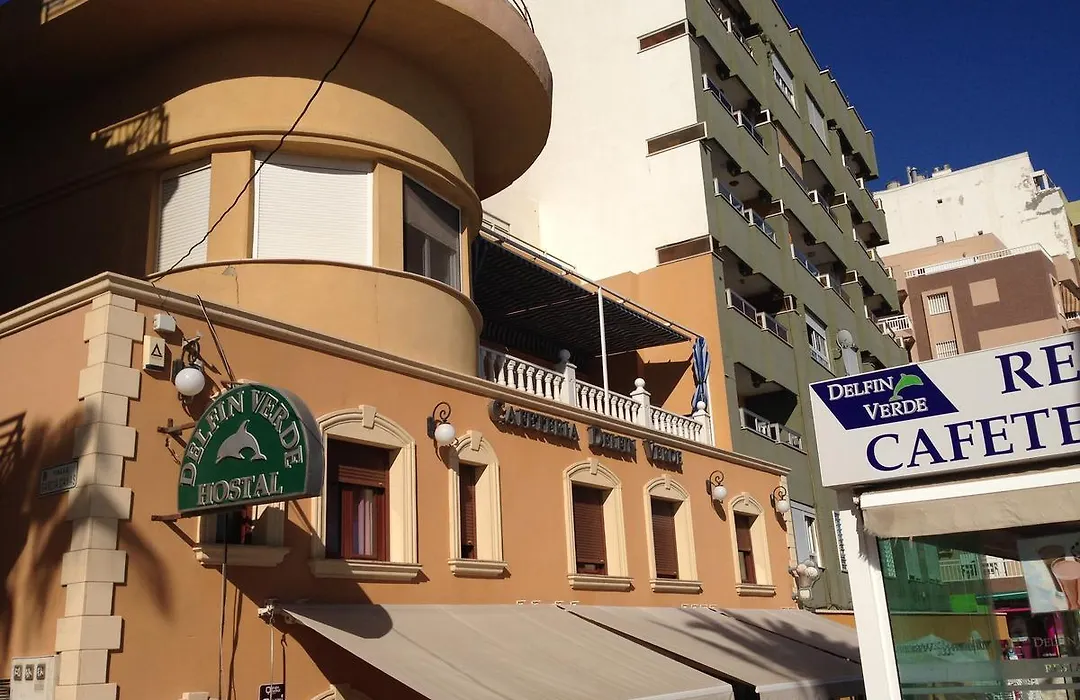 Hostal Delfin Verde-1