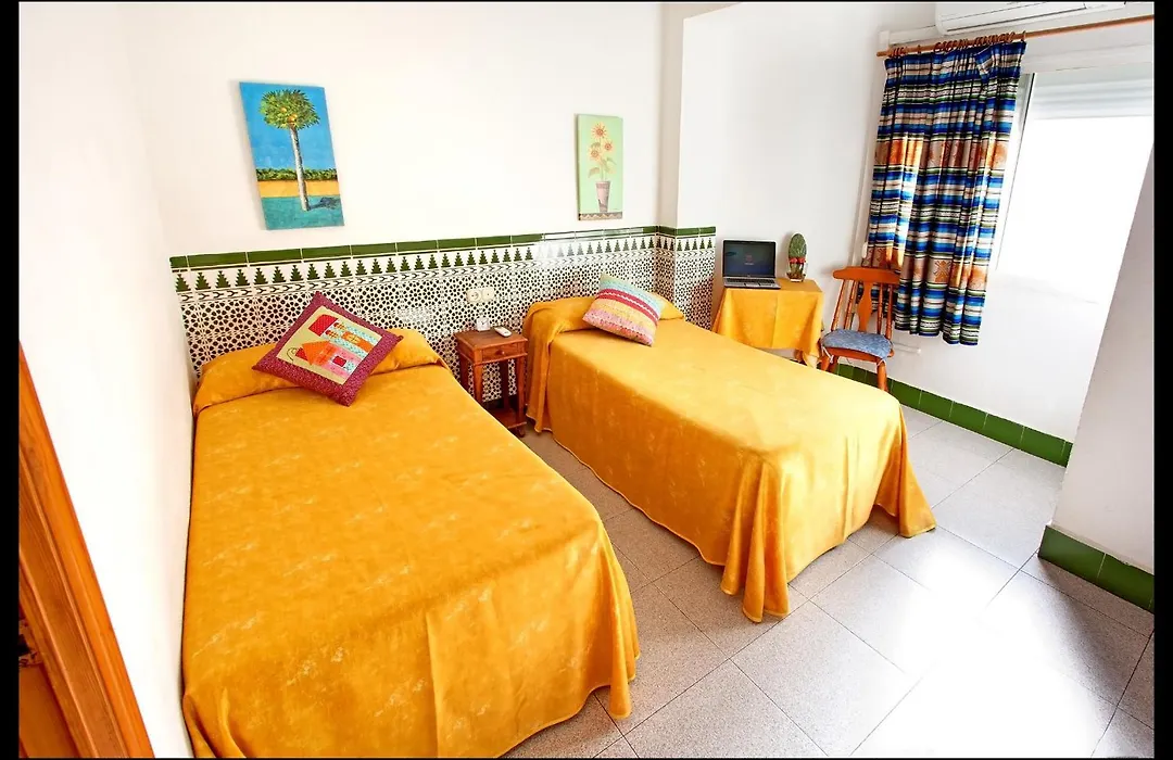 Hostal Estacion-1