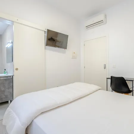 Bf Rooms Almeria Centro-2
